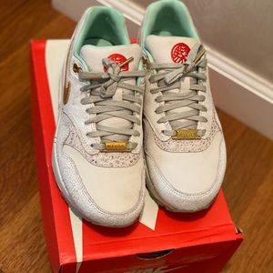 Nike Women Air Max 1